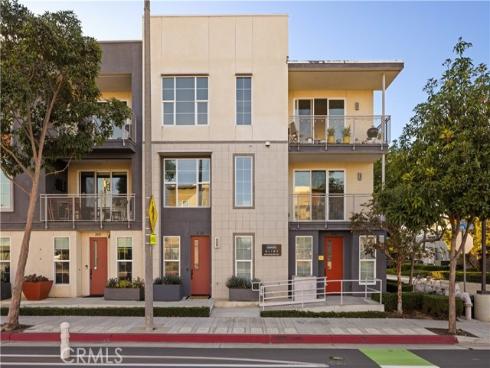 2023  Placentia  , Costa Mesa, CA