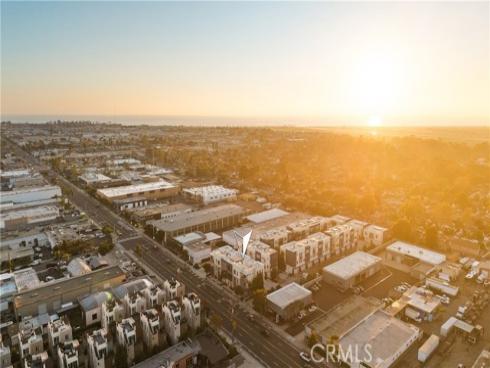 2023  Placentia  , Costa Mesa, CA