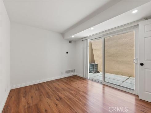164  Brookline Lane  , Costa Mesa, CA