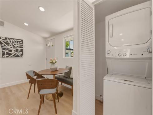 2107  Pomona  , Costa Mesa, CA