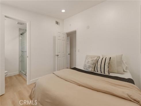 2107  Pomona  , Costa Mesa, CA