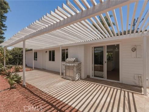 2107  Pomona  , Costa Mesa, CA