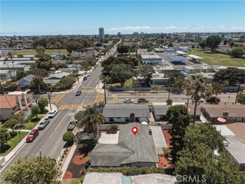 2107  Pomona  , Costa Mesa, CA