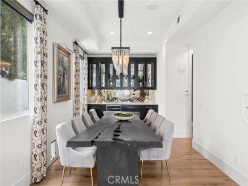 273  Mesa  , Costa Mesa, CA