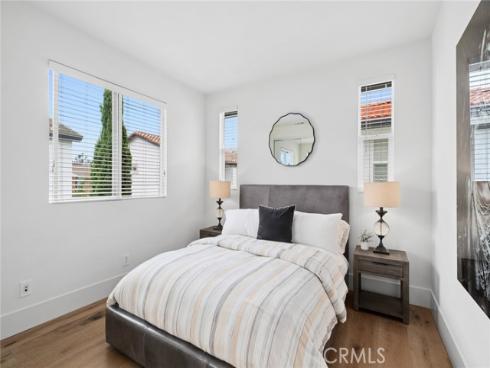 273  Mesa  , Costa Mesa, CA