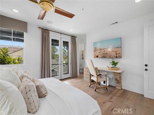 273  Mesa  , Costa Mesa, CA