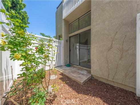 380 W Wilson F106 , Costa Mesa, CA