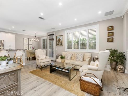 302  Canoe Pond  , Costa Mesa, CA