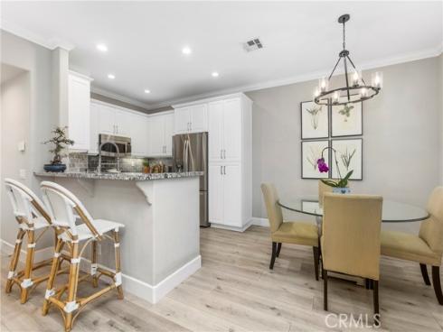 302  Canoe Pond  , Costa Mesa, CA