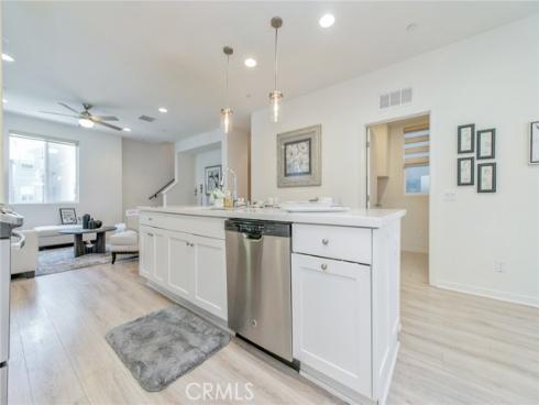 1007  Somerton  , Costa Mesa, CA