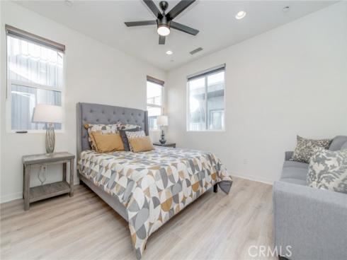 1007  Somerton  , Costa Mesa, CA