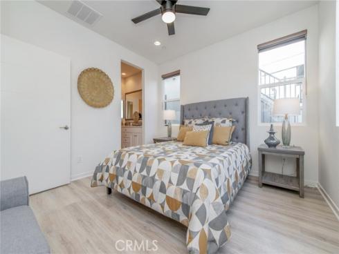 1007  Somerton  , Costa Mesa, CA
