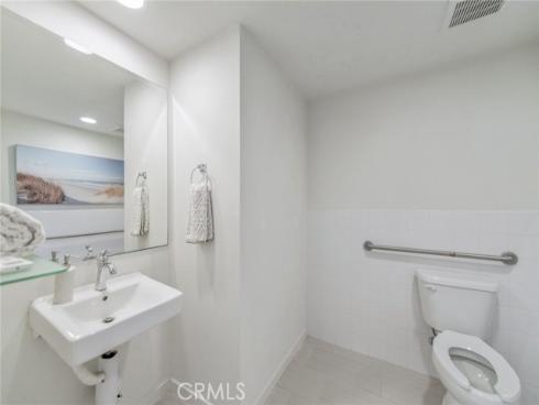 1007  Somerton  , Costa Mesa, CA