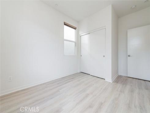 1007  Somerton  , Costa Mesa, CA