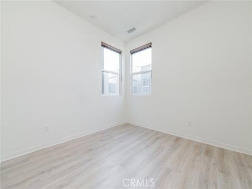 1007  Somerton  , Costa Mesa, CA