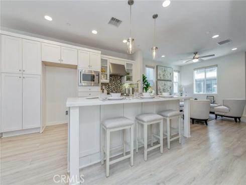 1007  Somerton  , Costa Mesa, CA