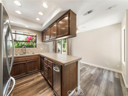 543 W Wilson 7 , Costa Mesa, CA