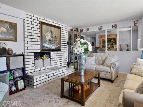 2436  Littleton  , Costa Mesa, CA