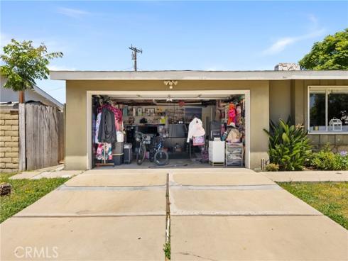 2436  Littleton  , Costa Mesa, CA
