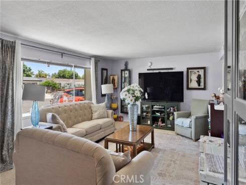2436  Littleton  , Costa Mesa, CA