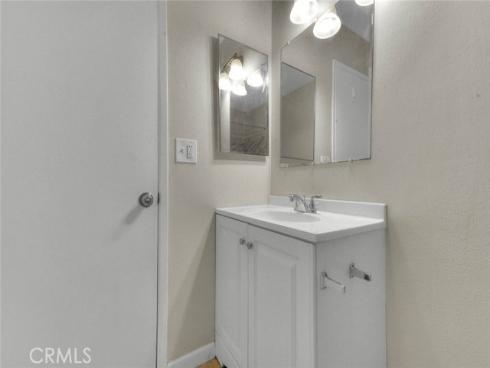 164  Lexington  , Costa Mesa, CA