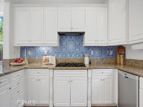 2519  Cornerstone   Lane, Costa Mesa, CA