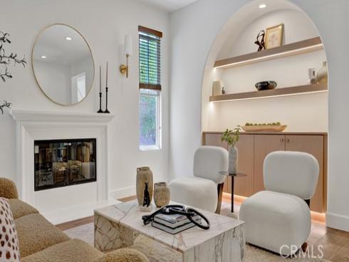 2519  Cornerstone   Lane, Costa Mesa, CA