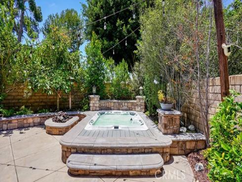 2519  Cornerstone   Lane, Costa Mesa, CA
