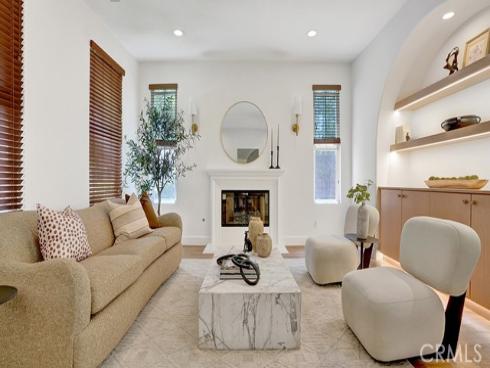 2519  Cornerstone   Lane, Costa Mesa, CA