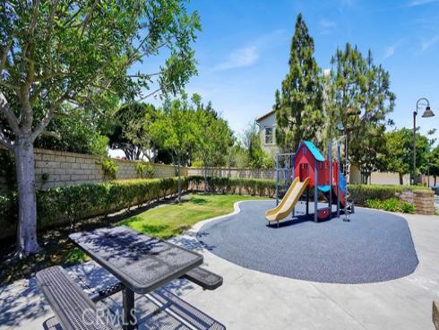 2519  Cornerstone   Lane, Costa Mesa, CA