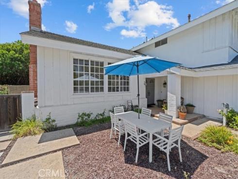 2701 Cardinal , Costa Mesa, CA