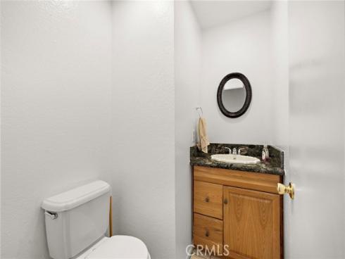 2286  Pacific  D , Costa Mesa, CA
