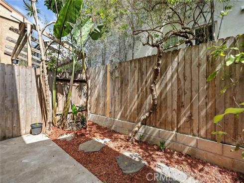 2286  Pacific  D , Costa Mesa, CA