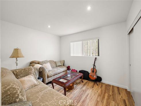 2286  Pacific  D , Costa Mesa, CA