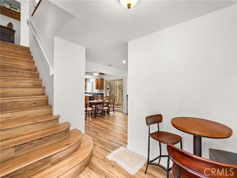 2286  Pacific  D , Costa Mesa, CA