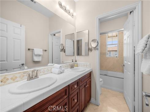 2520  Cornerstone   Lane, Costa Mesa, CA