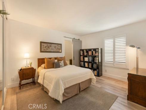 3433  Wimbledon   Way, Costa Mesa, CA