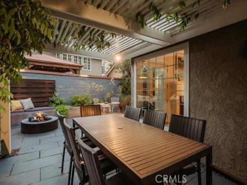 3433  Wimbledon   Way, Costa Mesa, CA