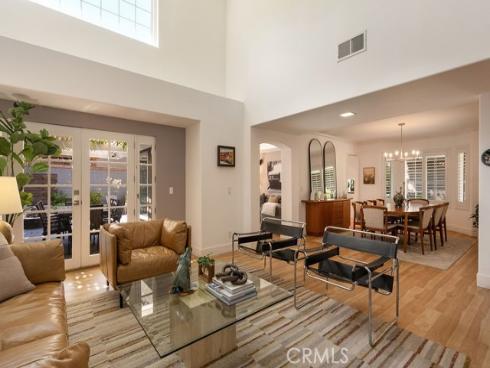 3433  Wimbledon   Way, Costa Mesa, CA