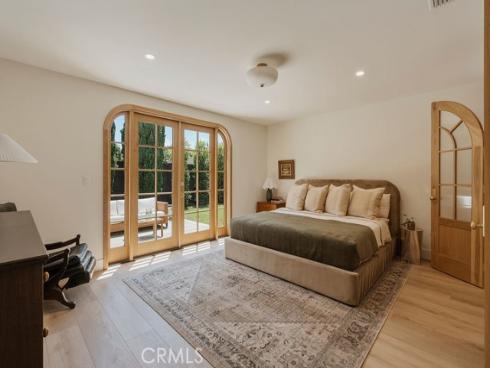 1081  Tulare  , Costa Mesa, CA