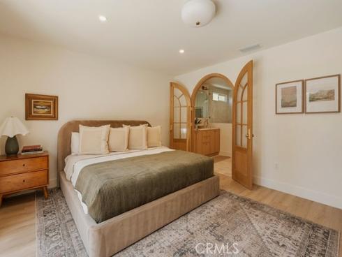 1081  Tulare  , Costa Mesa, CA