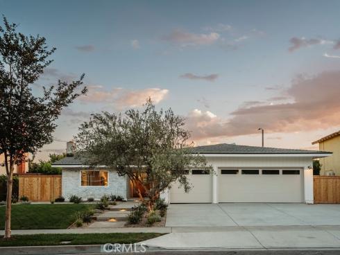 1081  Tulare  , Costa Mesa, CA