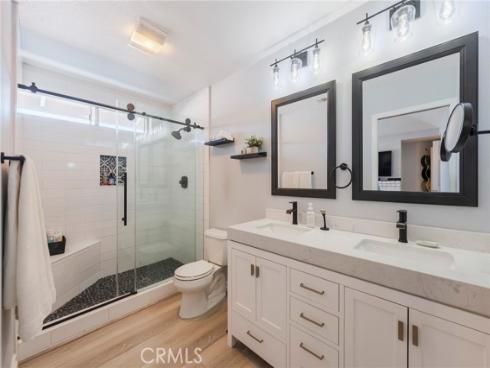 2687 Orange C , Costa Mesa, CA