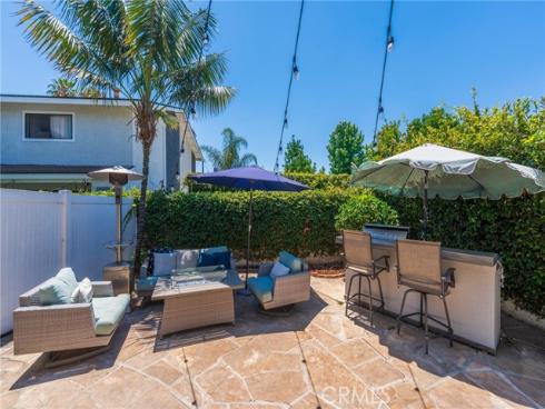 2687 Orange C , Costa Mesa, CA