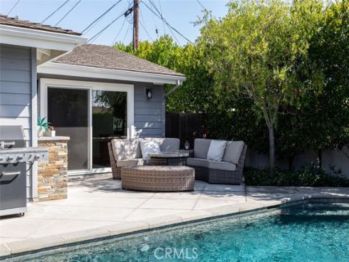2043 N Capella   Court, Costa Mesa, CA