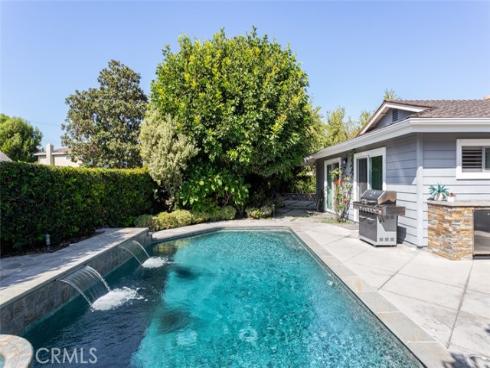 2043 N Capella   Court, Costa Mesa, CA