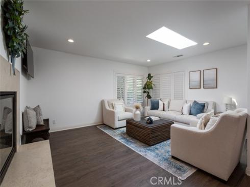 2043 N Capella   Court, Costa Mesa, CA