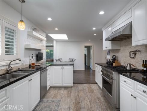 2043 N Capella   Court, Costa Mesa, CA