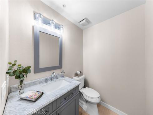 2537  Orange  D  Avenue, Costa Mesa, CA