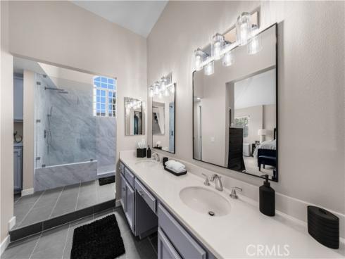 2537  Orange  D  Avenue, Costa Mesa, CA